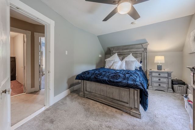 735 Hildreth St, Dracut, MA 01826