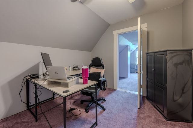 735 Hildreth St, Dracut, MA 01826