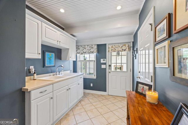 998 Ferncliff Road NE, Atlanta, GA 30324