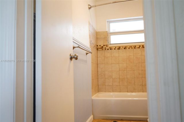 200 NW 51st Ct, Oakland Park, FL 33309