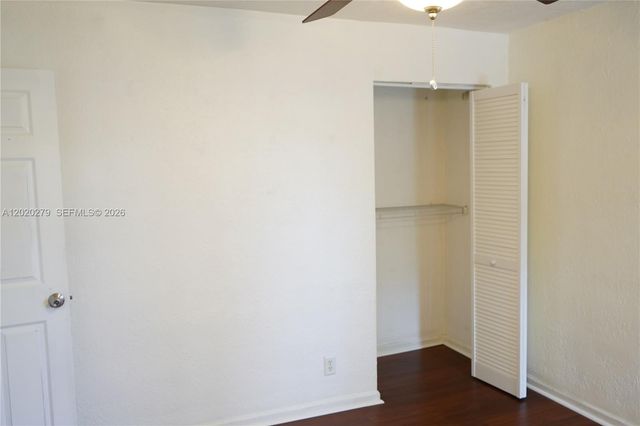 200 NW 51st Ct, Oakland Park, FL 33309