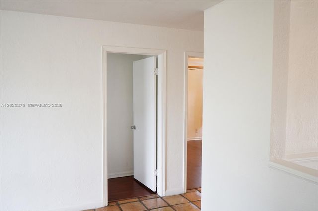 200 NW 51st Ct, Oakland Park, FL 33309