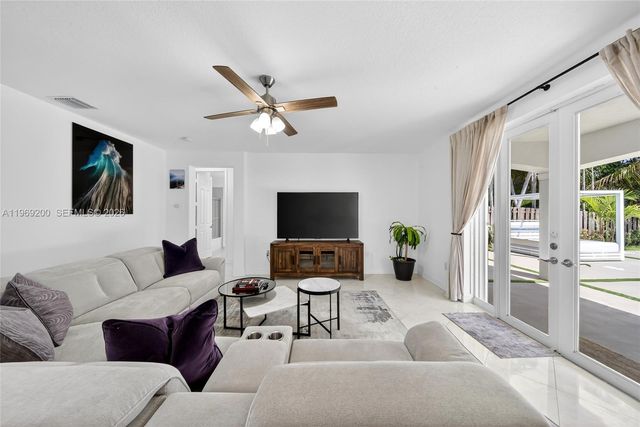 20671 SW 87th Ct, Cutler Bay, FL 33189