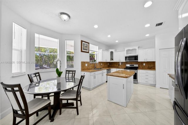 20671 SW 87th Ct, Cutler Bay, FL 33189