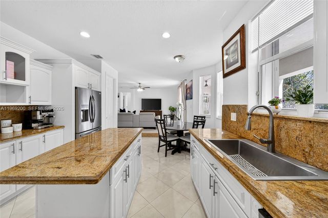 20671 SW 87th Ct, Cutler Bay, FL 33189