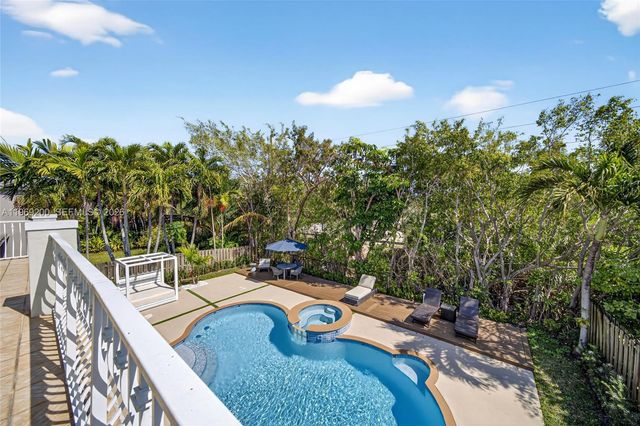 20671 SW 87th Ct, Cutler Bay, FL 33189