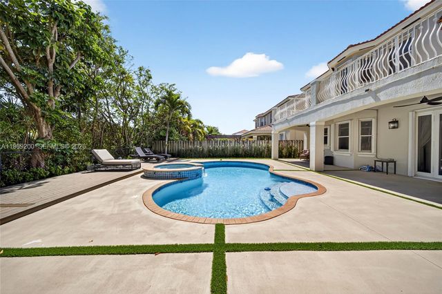 20671 SW 87th Ct, Cutler Bay, FL 33189