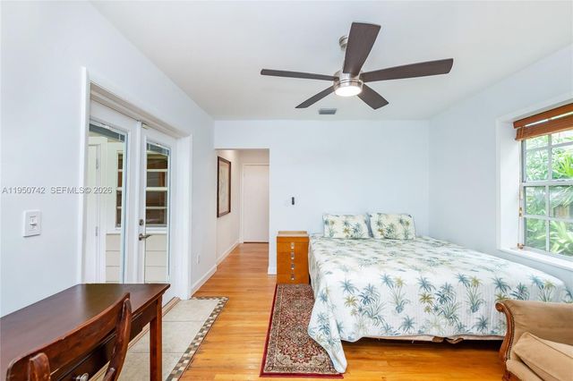 2920 SW 30th Ct, Coconut Grove, FL 33133