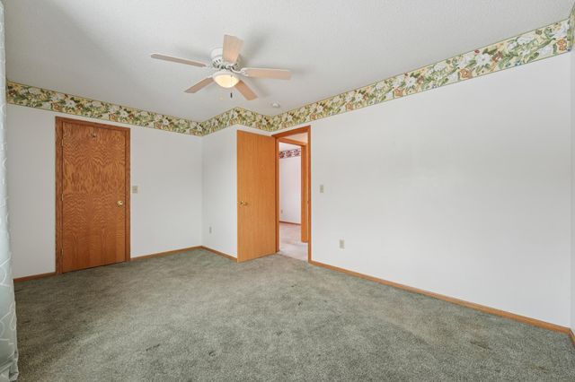 1571 75th Avenue NE, Fridley, MN 55432