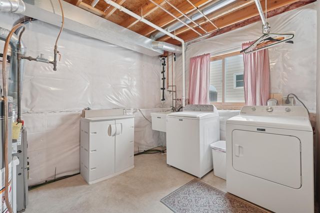 1571 75th Avenue NE, Fridley, MN 55432