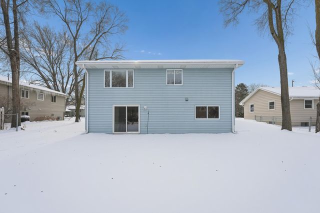1571 75th Avenue NE, Fridley, MN 55432