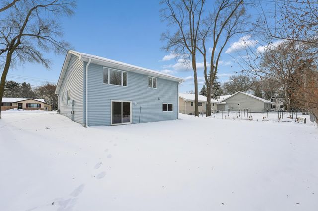 1571 75th Avenue NE, Fridley, MN 55432