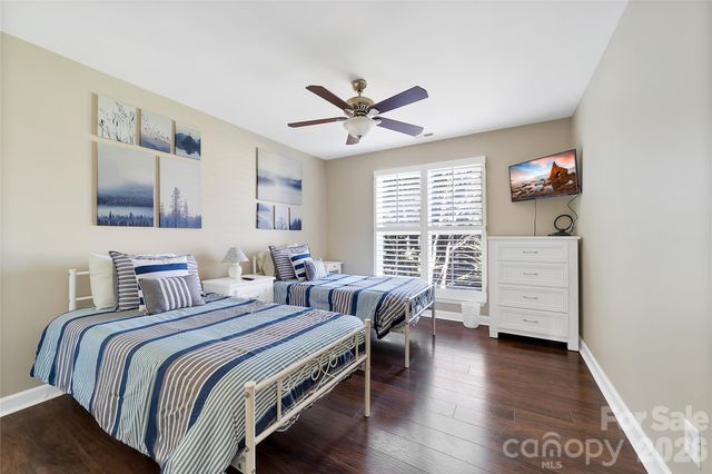 18631 Harborside Drive, Cornelius, NC 28031