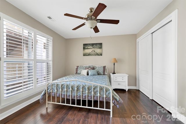 18631 Harborside Drive, Cornelius, NC 28031