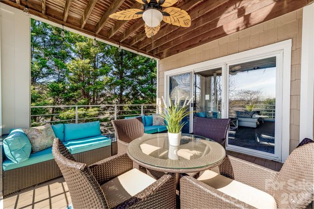 18631 Harborside Drive, Cornelius, NC 28031