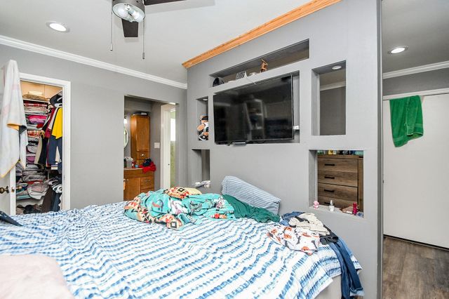 10410 Huntington Dale Drive, Houston, TX 77099