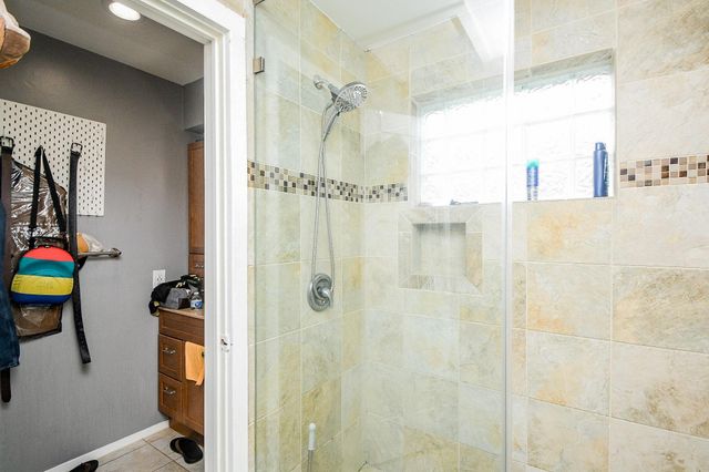 10410 Huntington Dale Drive, Houston, TX 77099