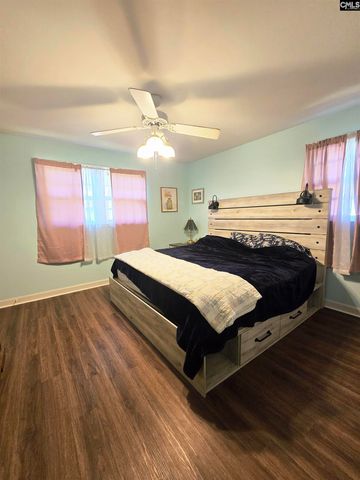 155 S East Ave, Leesville, SC 29070