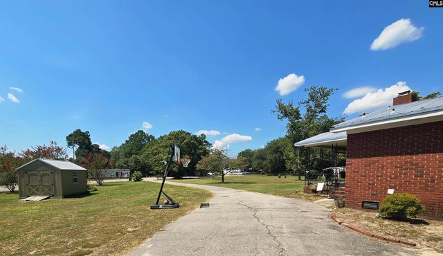 155 S East Ave, Leesville, SC 29070