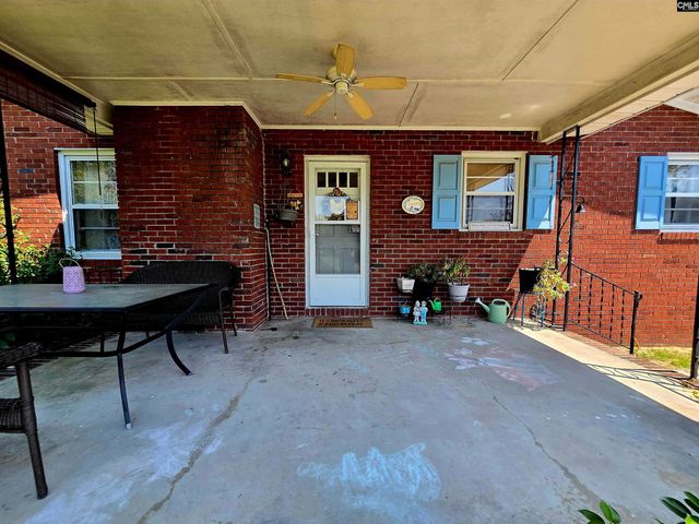 155 S East Ave, Leesville, SC 29070