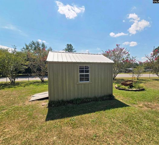 155 S East Ave, Leesville, SC 29070