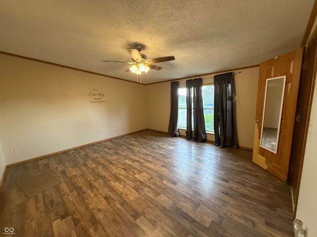 15974 N State Road 9, Summitville, IN 46070