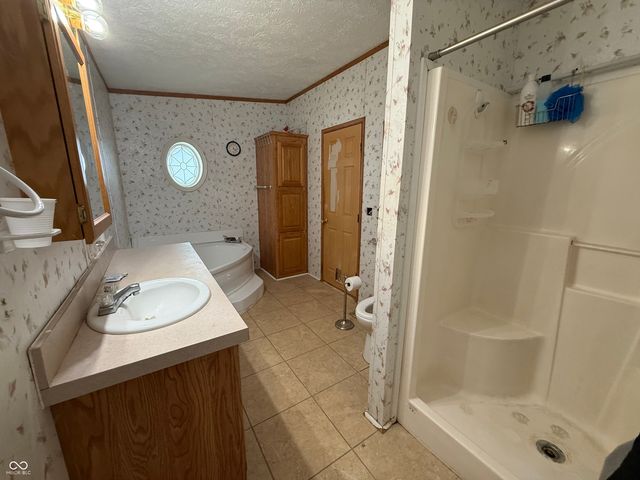 15974 N State Road 9, Summitville, IN 46070