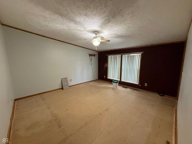 15974 N State Road 9, Summitville, IN 46070