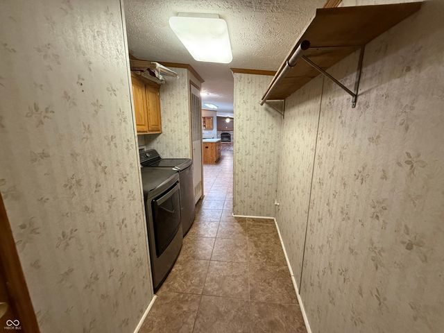 15974 N State Road 9, Summitville, IN 46070