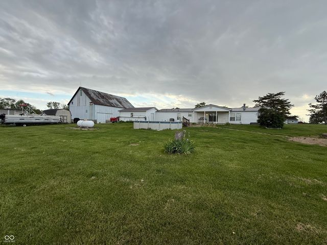 15974 N State Road 9, Summitville, IN 46070