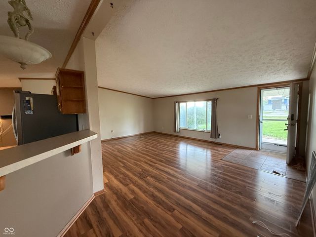 15974 N State Road 9, Summitville, IN 46070