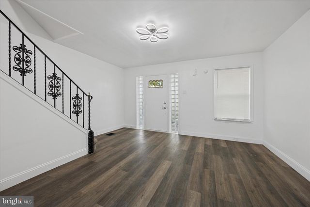 2515 S 68TH ST, Philadelphia, PA 19142