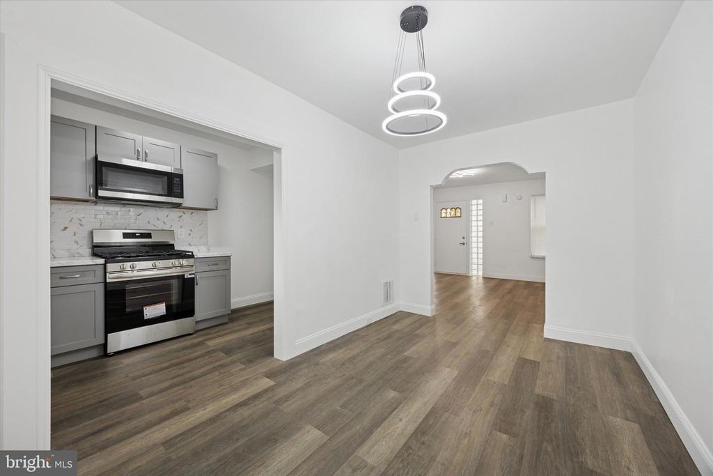 2515 S 68TH ST, Philadelphia, PA 19142