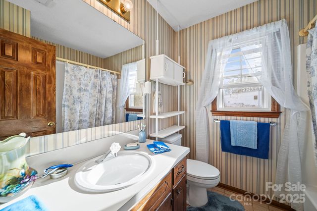 912 Cathedral Drive, Belmont, NC 28012