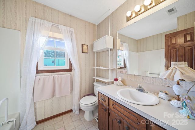 912 Cathedral Drive, Belmont, NC 28012