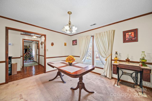 912 Cathedral Drive, Belmont, NC 28012