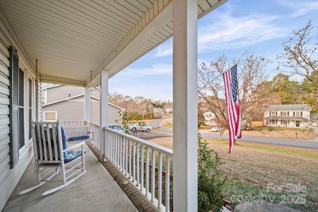 912 Cathedral Drive, Belmont, NC 28012