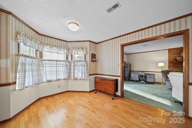 912 Cathedral Drive, Belmont, NC 28012