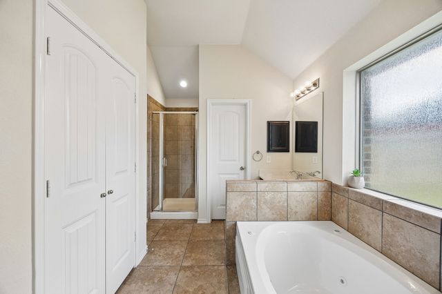 405 Rodger Street, Wilmer, TX 75172