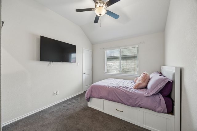 405 Rodger Street, Wilmer, TX 75172