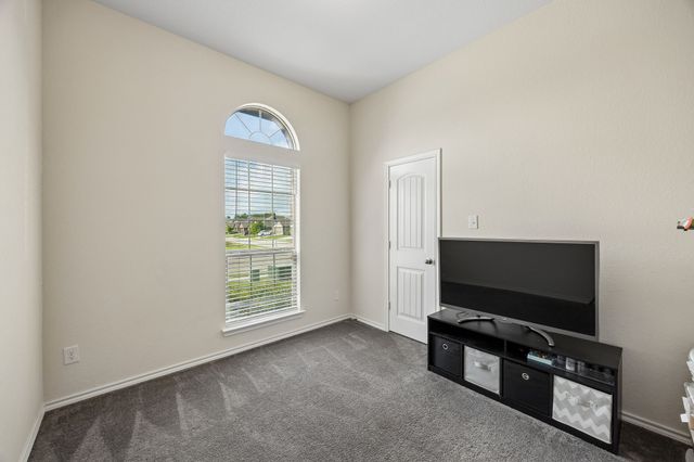 405 Rodger Street, Wilmer, TX 75172