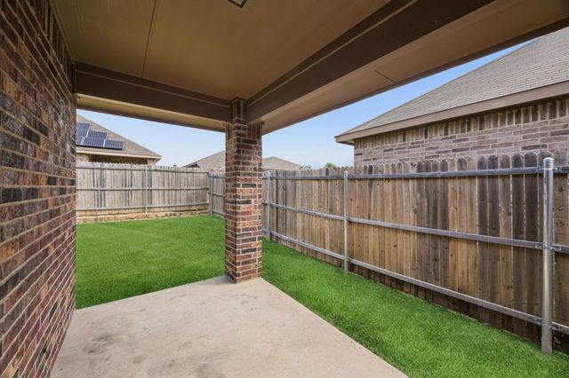 405 Rodger Street, Wilmer, TX 75172