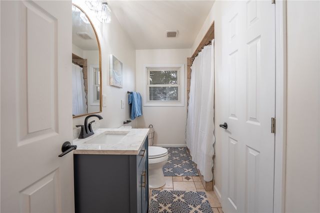 107 Horseshoe Dr, Unity Twp, PA 15650