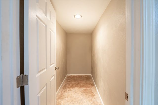 107 Horseshoe Dr, Unity Twp, PA 15650