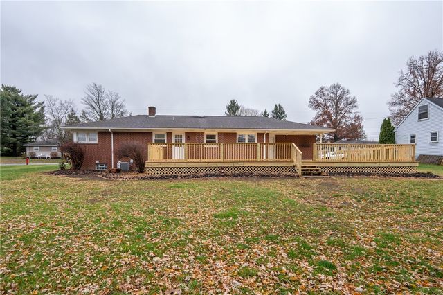 107 Horseshoe Dr, Unity Twp, PA 15650