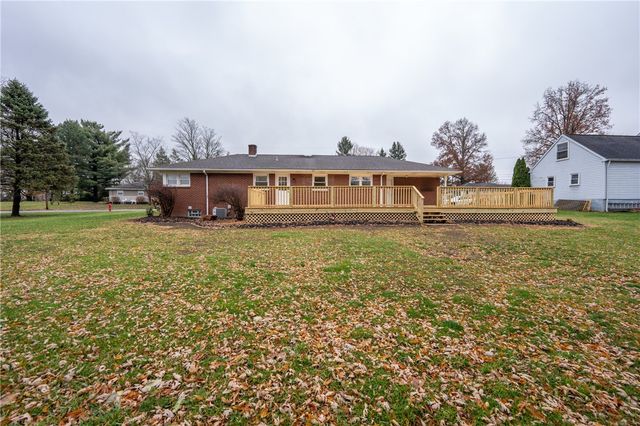 107 Horseshoe Dr, Unity Twp, PA 15650