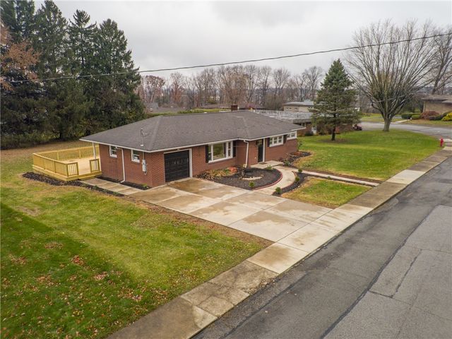 107 Horseshoe Dr, Unity Twp, PA 15650