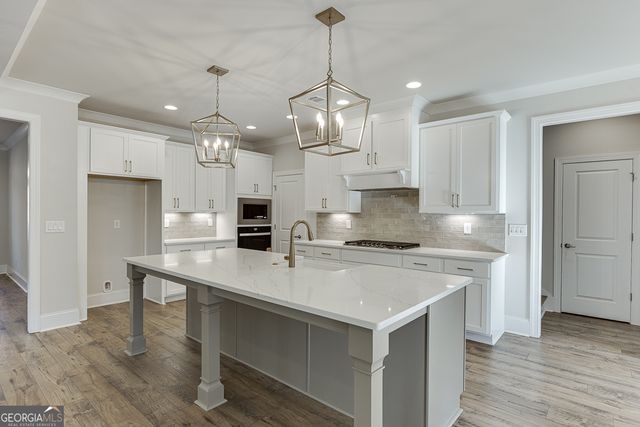 1833 Piney Bend Drive, Buford, GA 30518