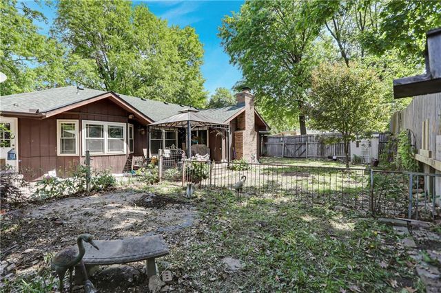5 W 13th Street, Eudora, KS 66025