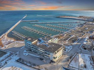 324 N Lake STREET #306, Port Washington, WI 53074